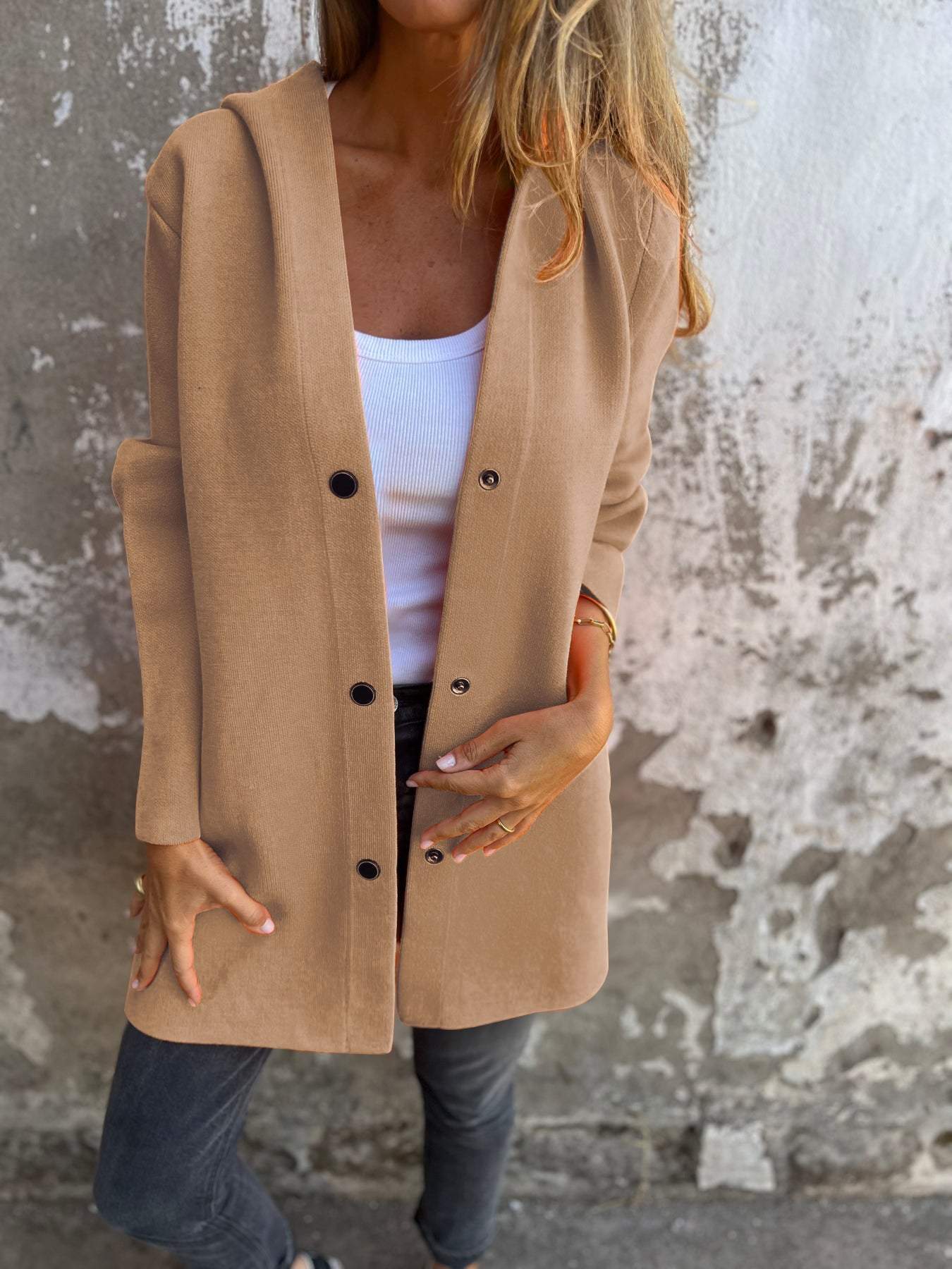 Elisa | Blazer informal de una sola botonadura con capucha