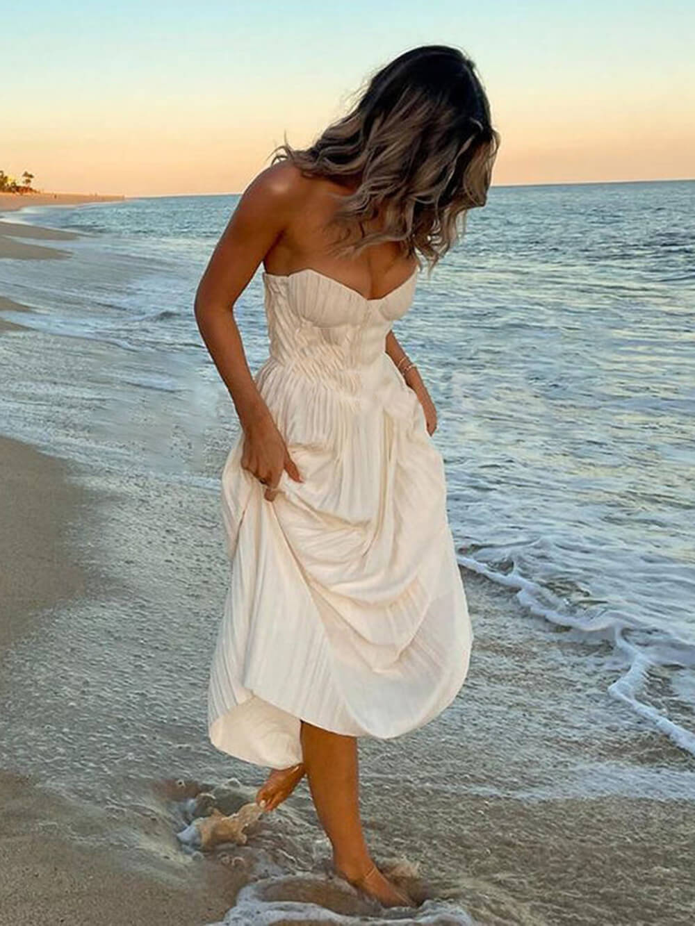 Louise | Elegante vestido sin tirantes con plisado