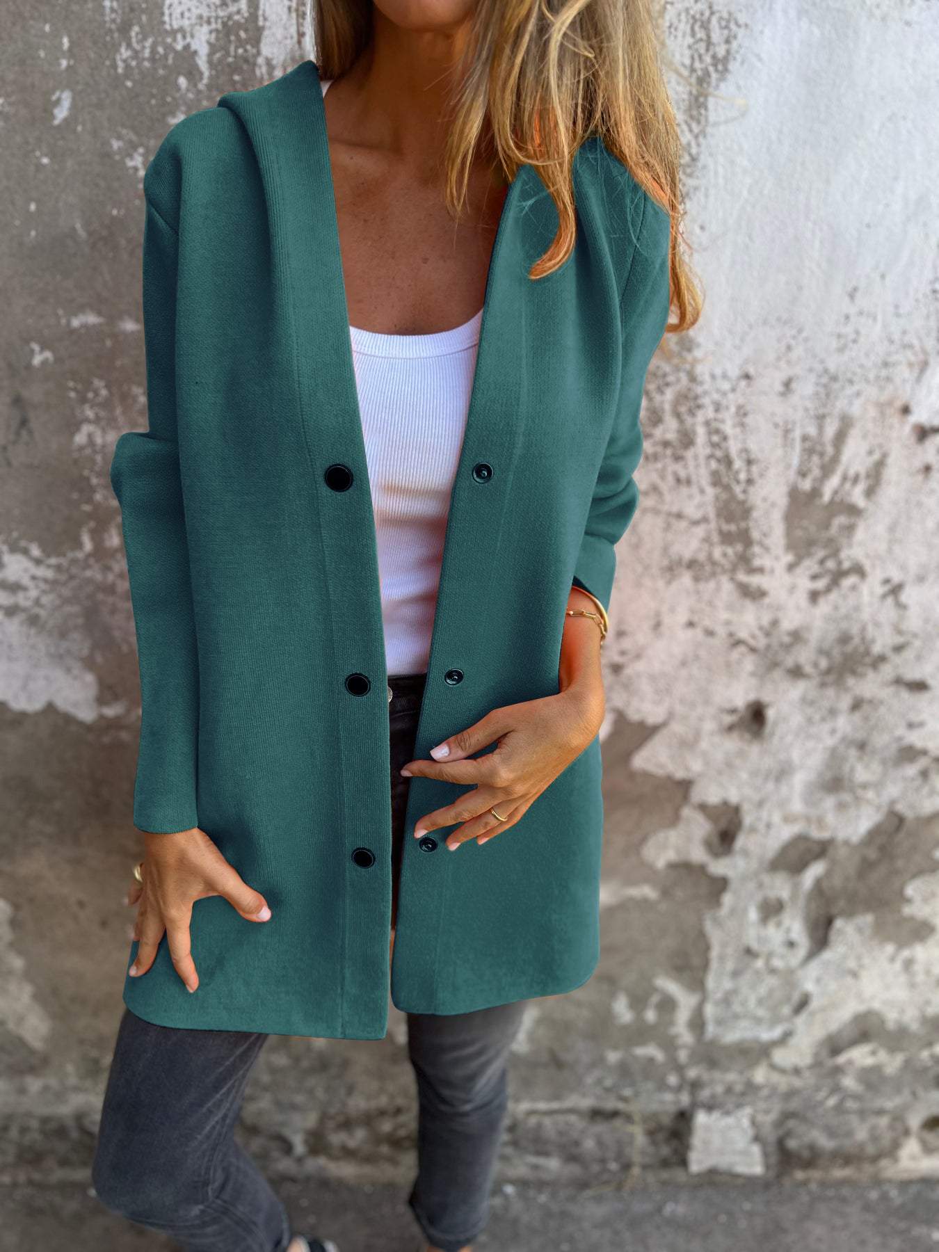 Elisa | Blazer informal de una sola botonadura con capucha