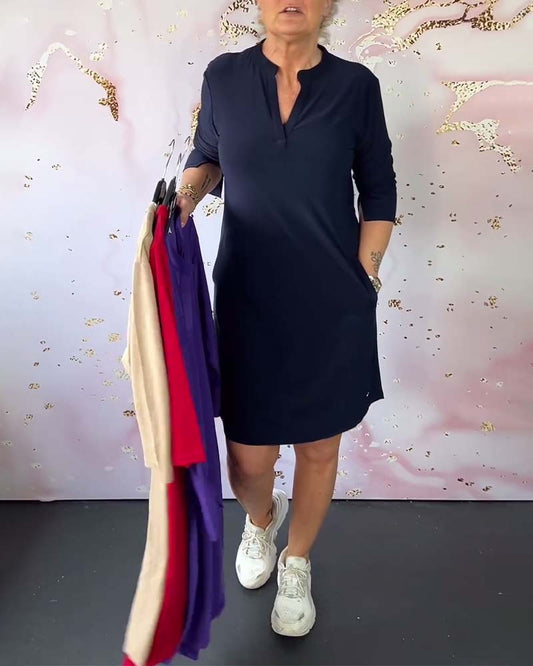 Hanneke |  Vestido liso con cuello en V