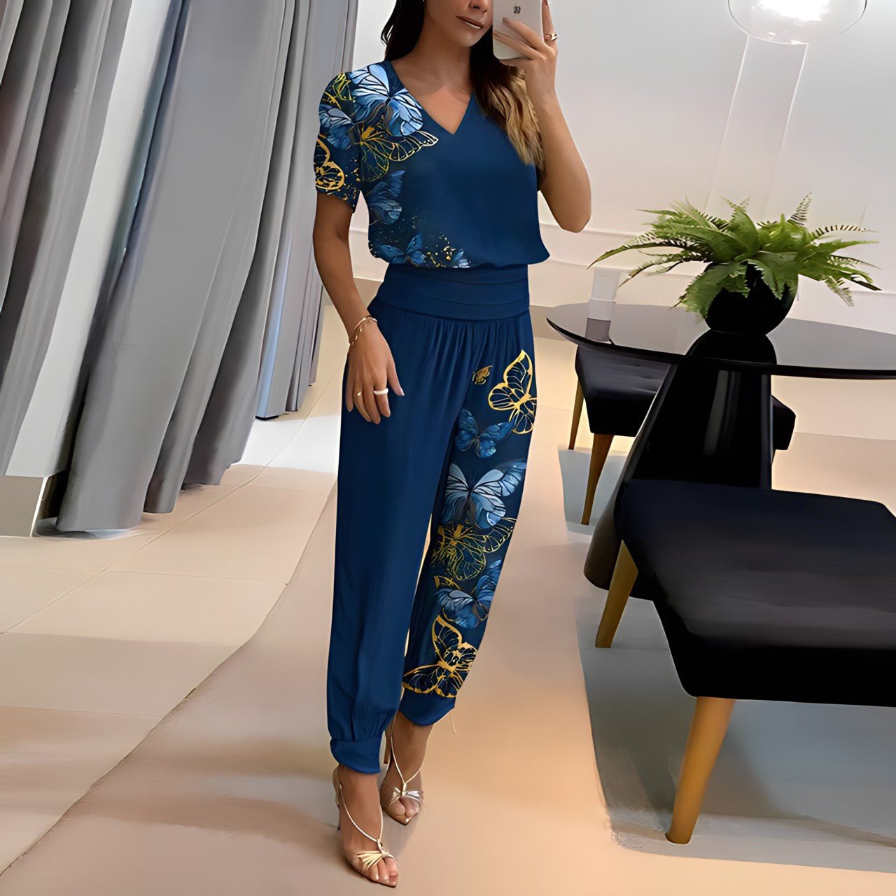 Alexandra | Conjunto moderno con blusa y pantalones