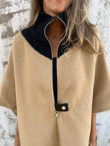 Meli | Chaqueta informal con cuello alto y cremallera.