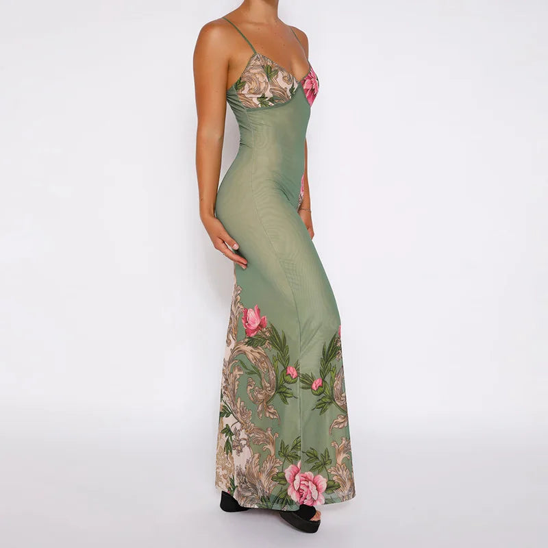 Lianna | Vestido largo con detalles florales en rosa