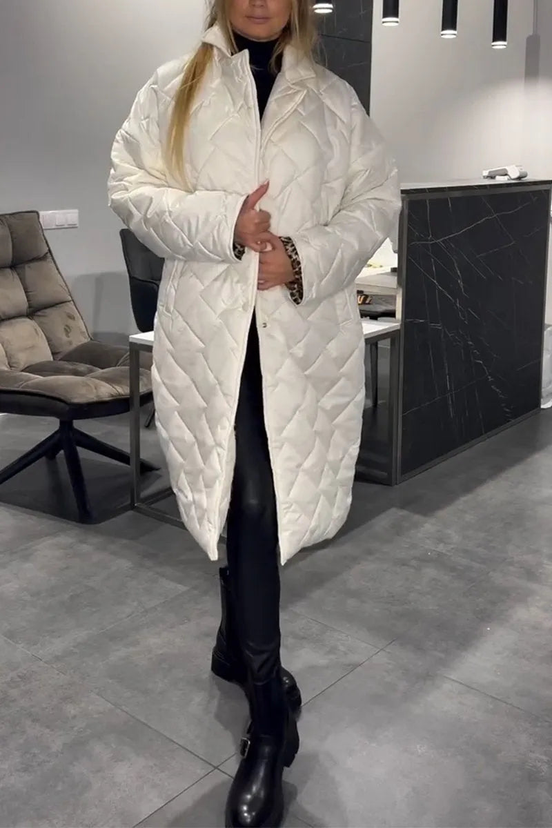 Kendall | Eleganter, figurschmeichelnder Wintermantel – Warm ohne aufzutragen, mit Leopard-Futter