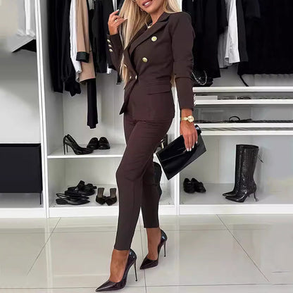 Melanie | Traje con doble botonadura y pantalones estrechos
